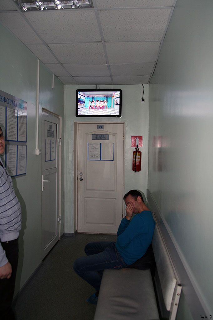 Стоматологическая поликлиника № 19 - размещение монитора на 2 этаже